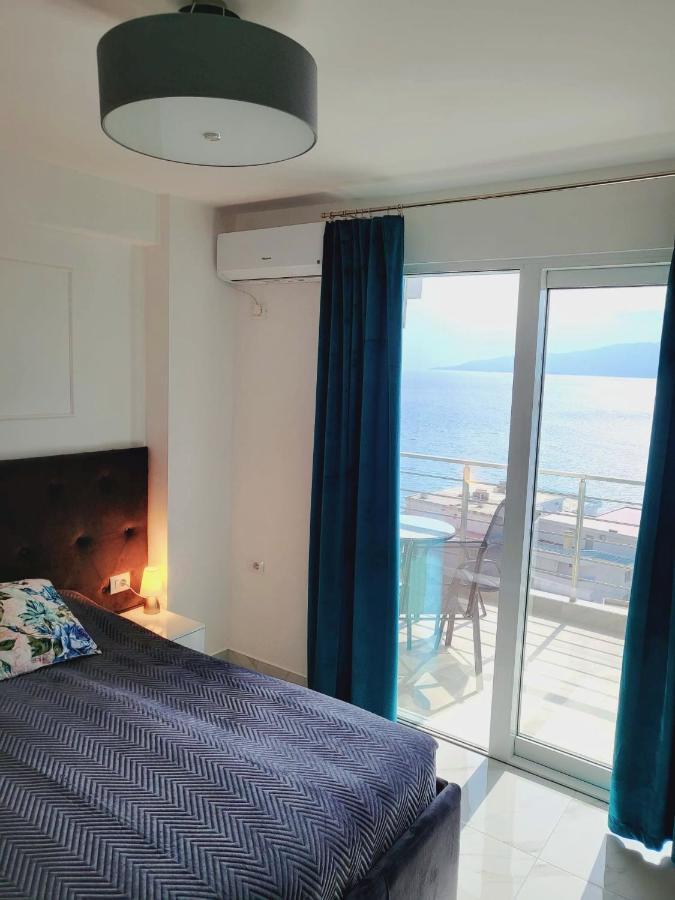 Stella Apartment Sarandë Buitenkant foto