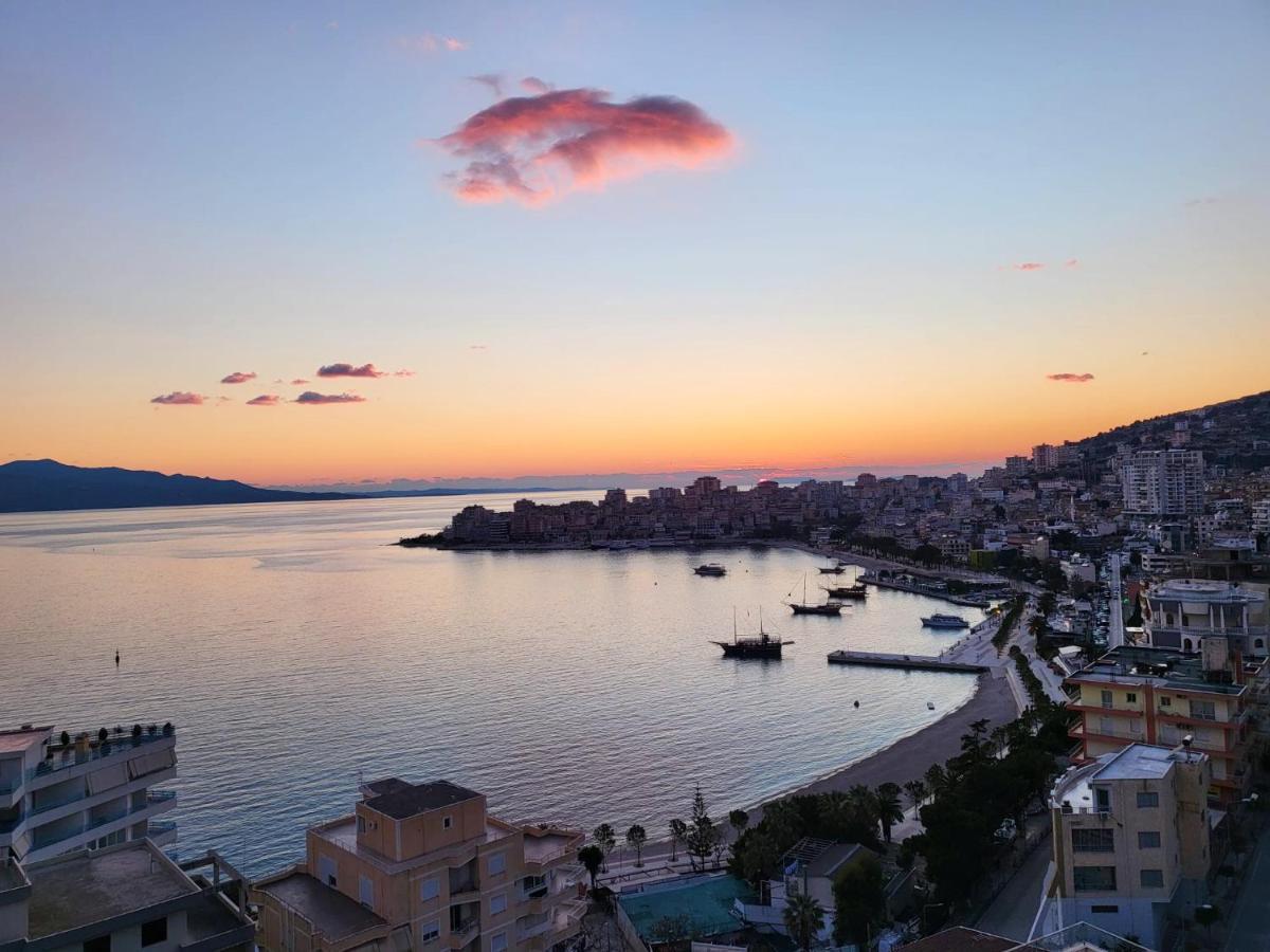 Stella Apartment Sarandë Buitenkant foto