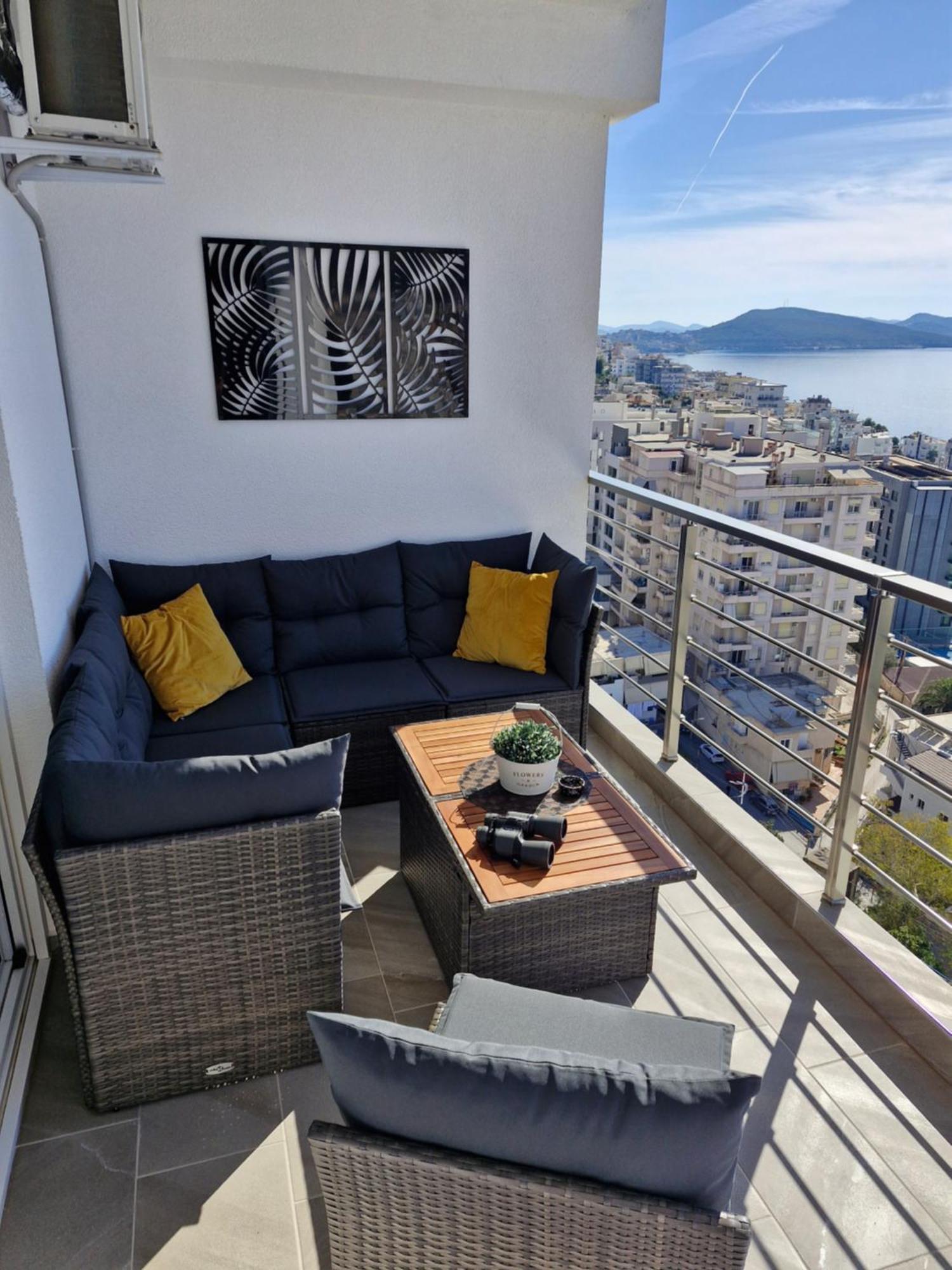 Stella Apartment Sarandë Buitenkant foto
